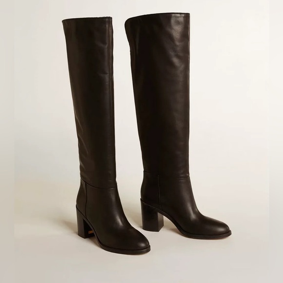 Golden Goose OTN Boots. New with the box. - Picture 2 of 4